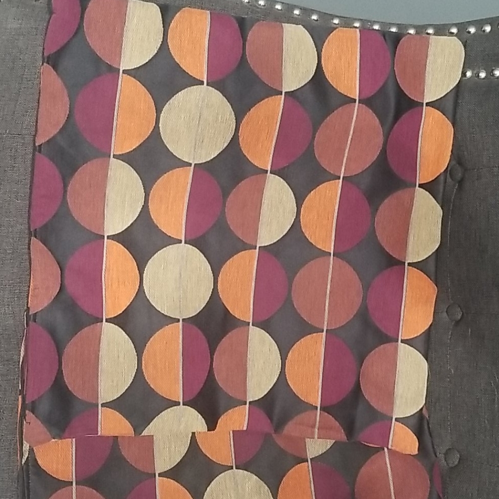 2 throw pillow covers & accent pillow